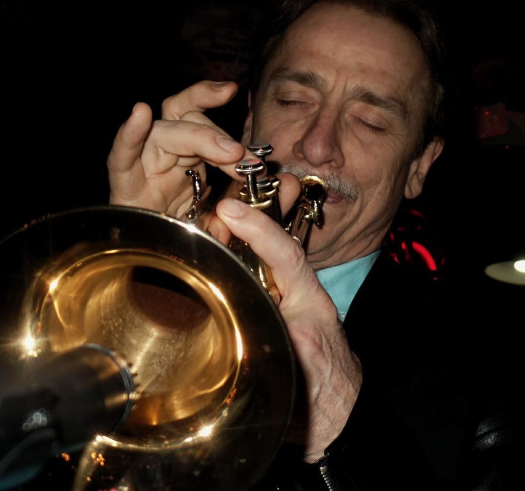 トランペット・よろしくお願いします！ The Road to Becoming a Shiba Trumpeter② - YouTube